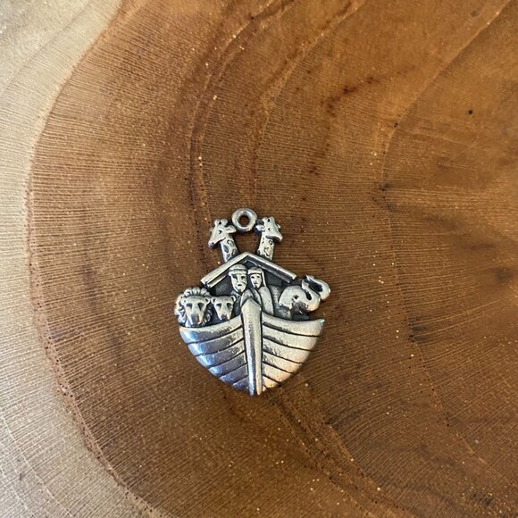James Avery Jewelry - RETIRED James Avery Noah's Ark Charm, Sterling Silver